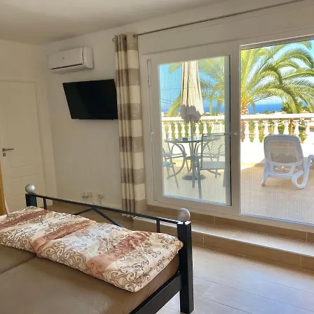 Casa-emilia-4-personen Hotel 4*